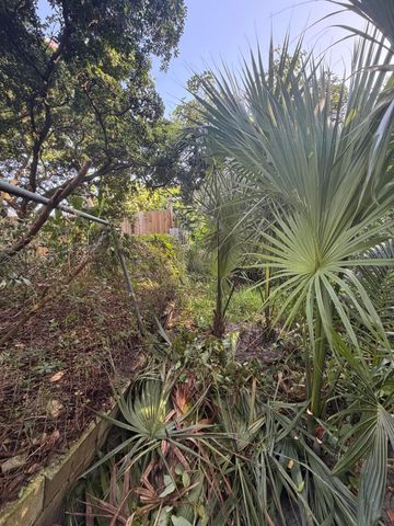 303 S DELAWARE Boulevard, Jupiter, FL 33458