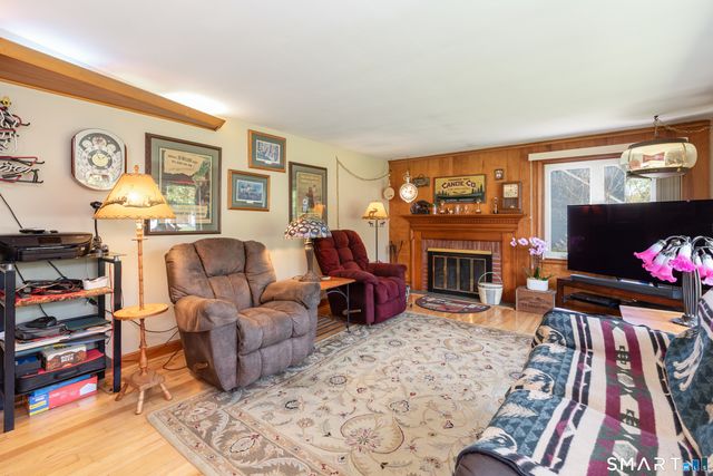 405 Gracey Avenue, Meriden, CT 06451