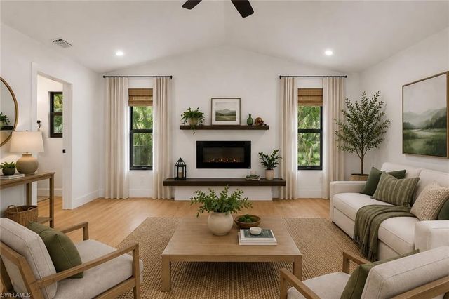 3691 Hyde Park CT, Fort Myers, FL 33908