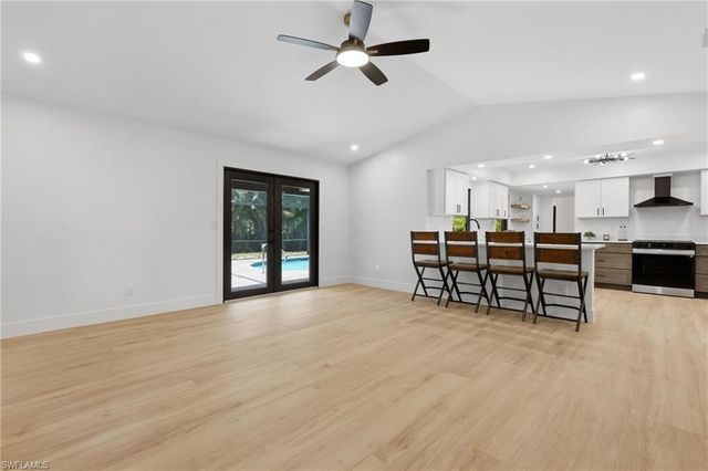 3691 Hyde Park CT, Fort Myers, FL 33908