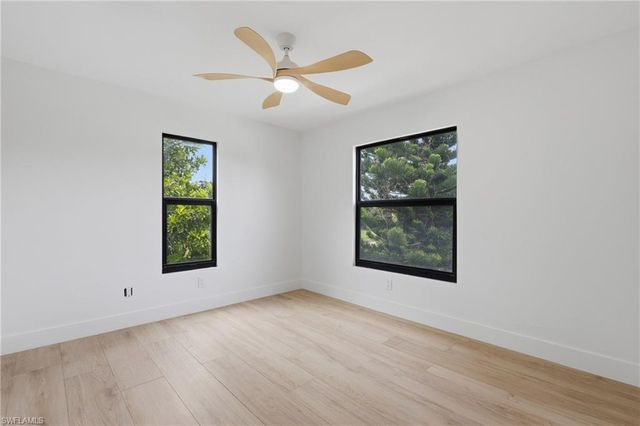 3691 Hyde Park CT, Fort Myers, FL 33908