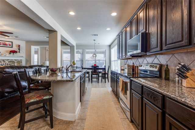 1213 Bittern Drive, Little Elm, TX 75068