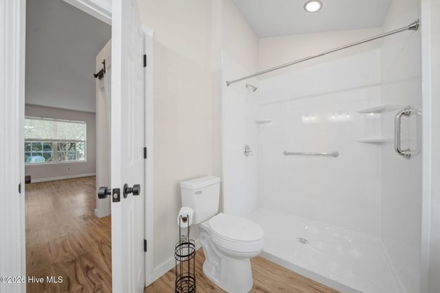 2704 Manor Court, Wilmington, NC 28405