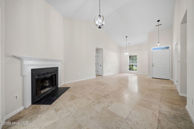 2704 Manor Court, Wilmington, NC 28405
