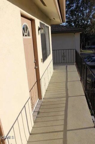 1237 Saratoga Avenue, Ventura, CA 93003