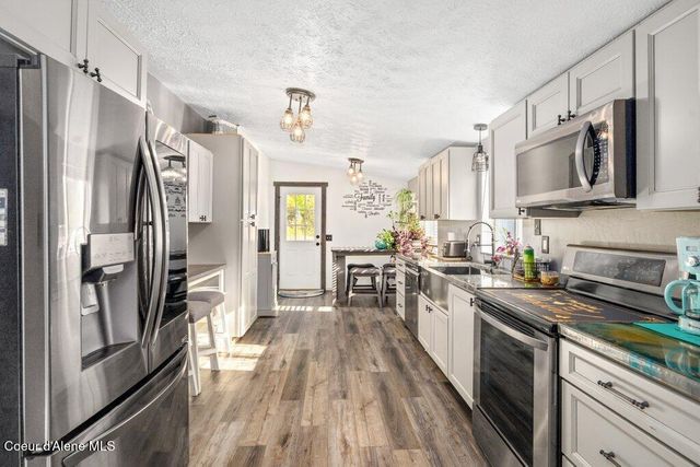 930 Moon Gulch Rd, Kellogg, ID 83837