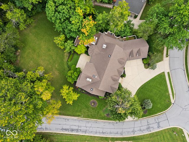 6290 Deerfield Drive, Greenwood, IN 46143
