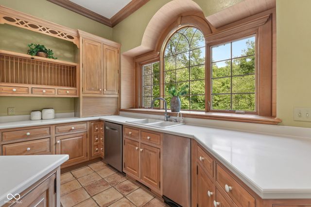 6290 Deerfield Drive, Greenwood, IN 46143
