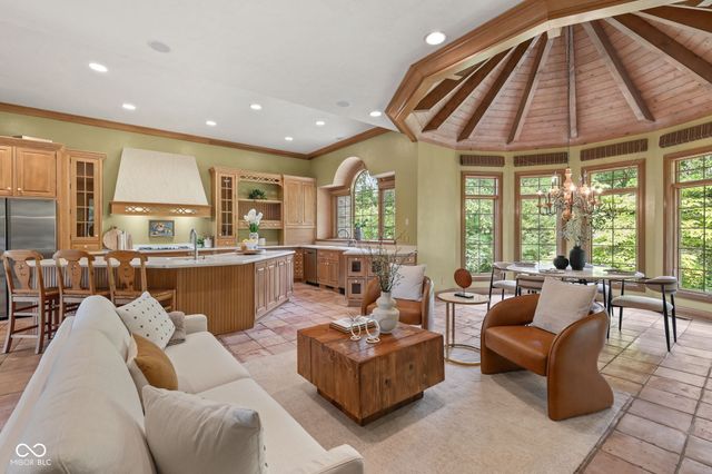 6290 Deerfield Drive, Greenwood, IN 46143