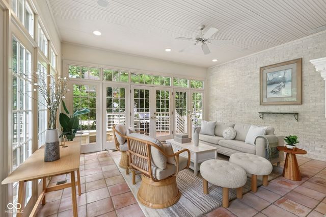 6290 Deerfield Drive, Greenwood, IN 46143