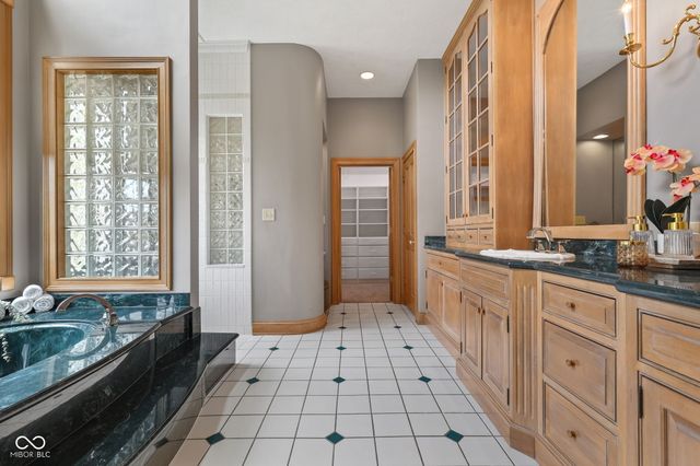 6290 Deerfield Drive, Greenwood, IN 46143