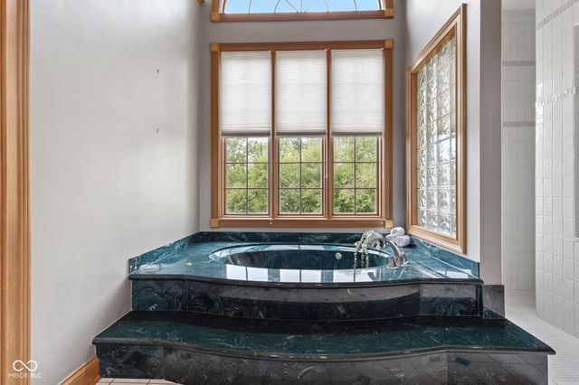 6290 Deerfield Drive, Greenwood, IN 46143