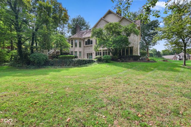 6290 Deerfield Drive, Greenwood, IN 46143