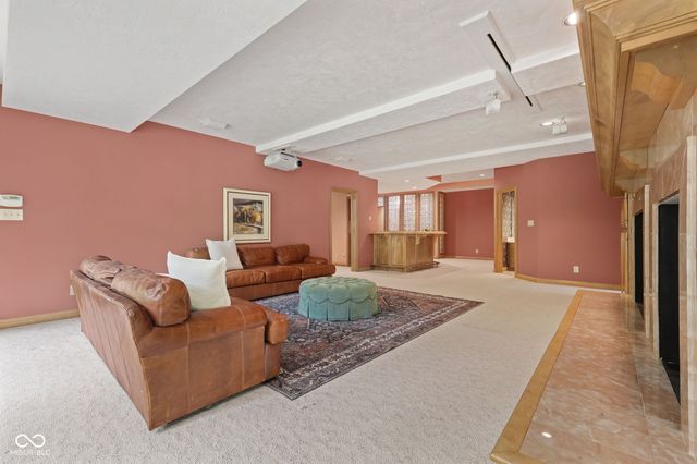 6290 Deerfield Drive, Greenwood, IN 46143