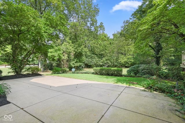 6290 Deerfield Drive, Greenwood, IN 46143