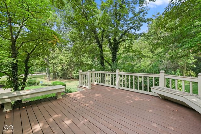 6290 Deerfield Drive, Greenwood, IN 46143