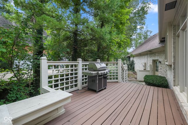6290 Deerfield Drive, Greenwood, IN 46143