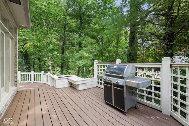 6290 Deerfield Drive, Greenwood, IN 46143