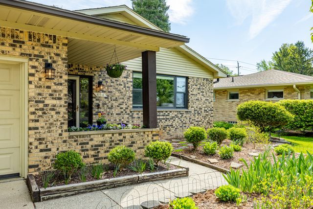 454 Mills Road, Saline City, MI 48176
