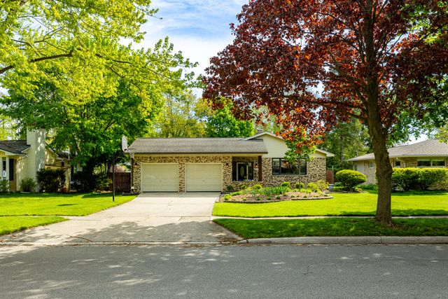 454 Mills Road, Saline City, MI 48176