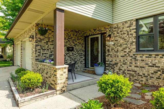 454 Mills Road, Saline City, MI 48176