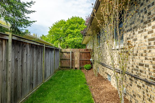 454 Mills Road, Saline City, MI 48176