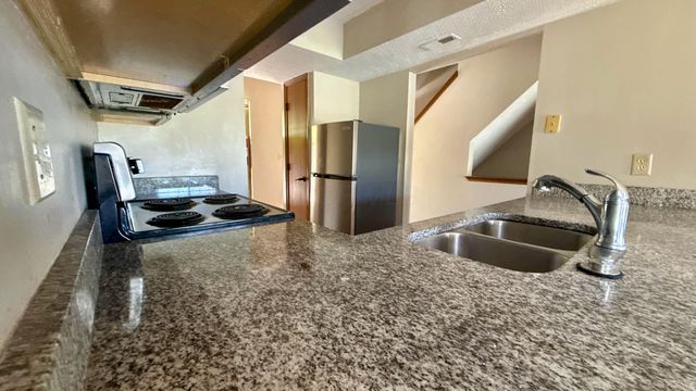 5932 Aqua Bay Drive, Columbus, OH 43235