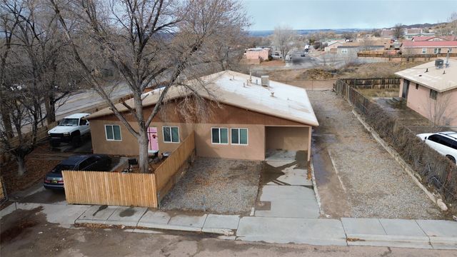 1891 & 1893 Canada Court, Espanola, NM 87532