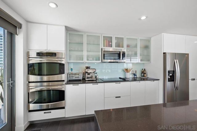1441 9th Ave 803, San Diego, CA 92101