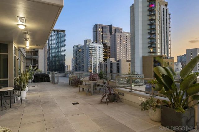 1441 9th Ave 803, San Diego, CA 92101