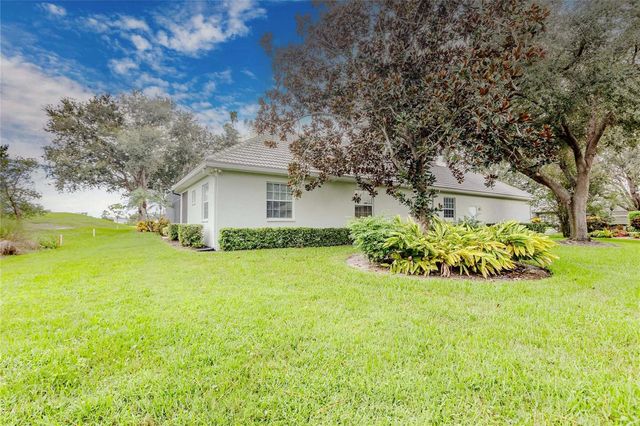 442 TREMINGHAM WAY, Venice, FL 34293