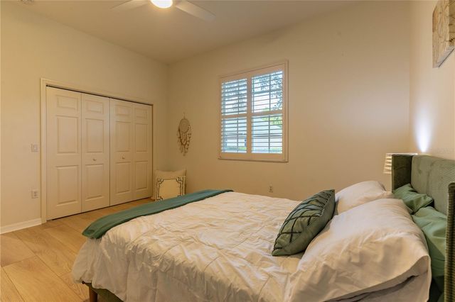 442 TREMINGHAM WAY, Venice, FL 34293