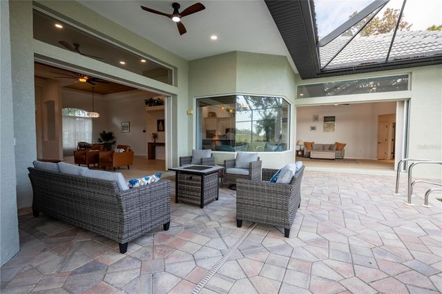 442 TREMINGHAM WAY, Venice, FL 34293