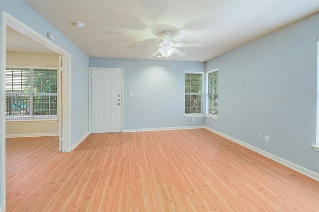 7685 Northcross DR 524, Austin, TX 78757