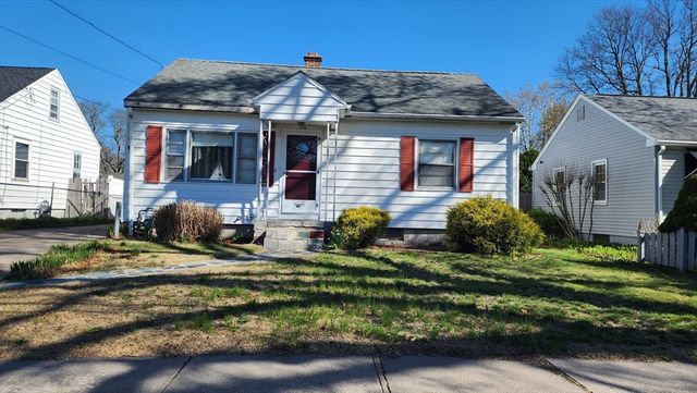 106 Merida St, Springfield, MA 01104