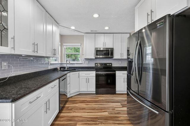 4301 Gatewood Court, Wilmington, NC 28405