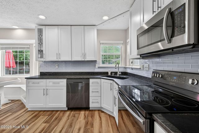 4301 Gatewood Court, Wilmington, NC 28405