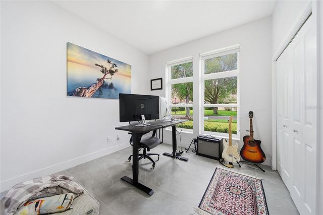 17911 HOLLY BROOK DRIVE, Tampa, FL 33647