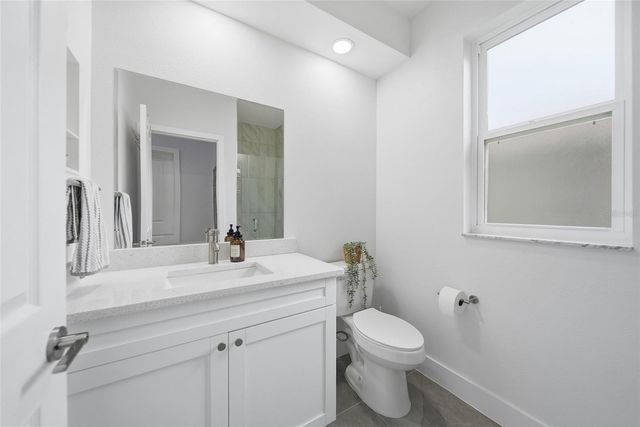 17911 HOLLY BROOK DRIVE, Tampa, FL 33647
