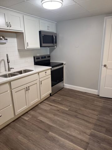 245 Park St 5, North Attleboro, MA 02760