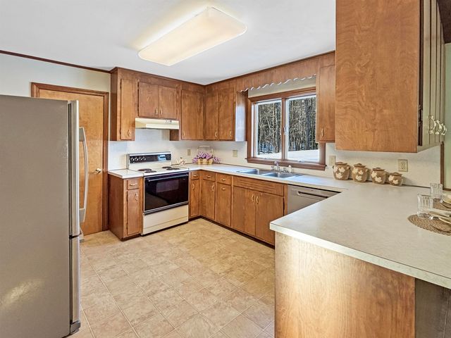 25 Emerson Road, Durham, NH 03824