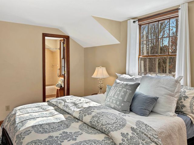 25 Emerson Road, Durham, NH 03824