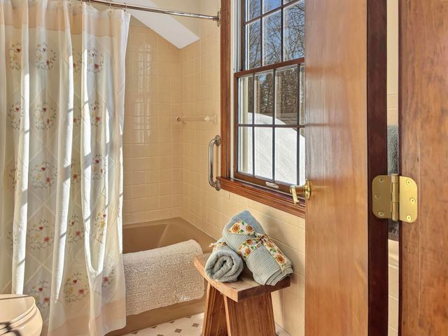 25 Emerson Road, Durham, NH 03824