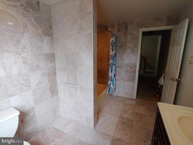 4220 POWELTON AVE, Philadelphia, PA 19104