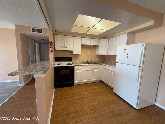 800 N Fiske Boulevard 313, Cocoa, FL 32922