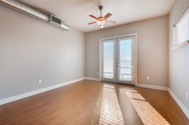 928 Travis Avenue 407, Fort Worth, TX 76104