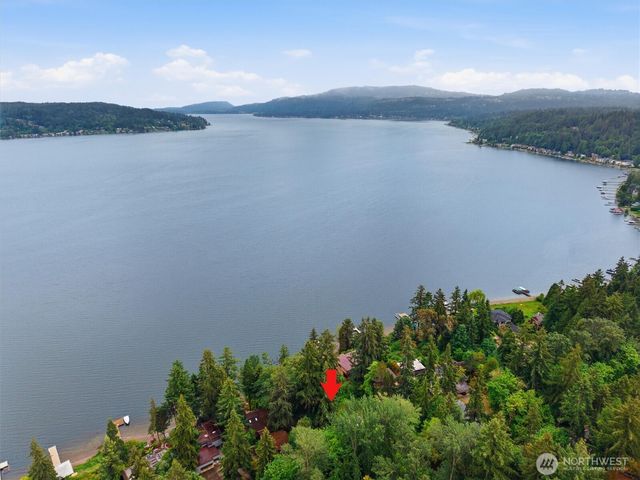 500 W Lake Sammamish Parkway NE, Bellevue, WA 98008