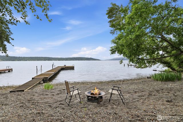 500 W Lake Sammamish Parkway NE, Bellevue, WA 98008