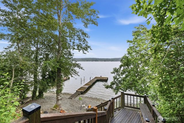 500 W Lake Sammamish Parkway NE, Bellevue, WA 98008