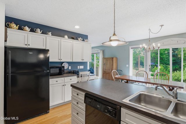 6B Make Your Own Way, Saratoga Springs, NY 12866